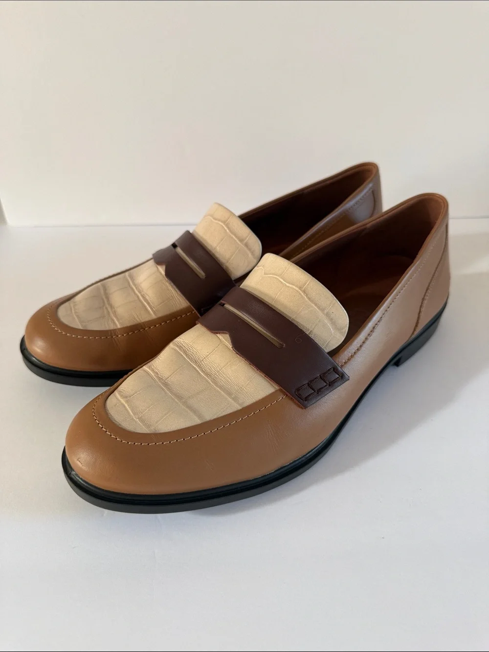 ECCO DRESS CLASSIC 15 LOAFER WOMEN'S DRESS